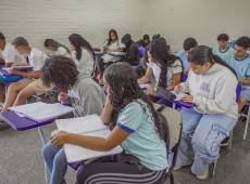 Brasil melhora desempenho escolar no longo prazo, mas patamar &eacute; baixo